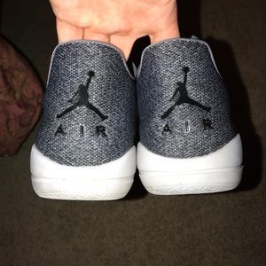 Jordan eclipse size 12